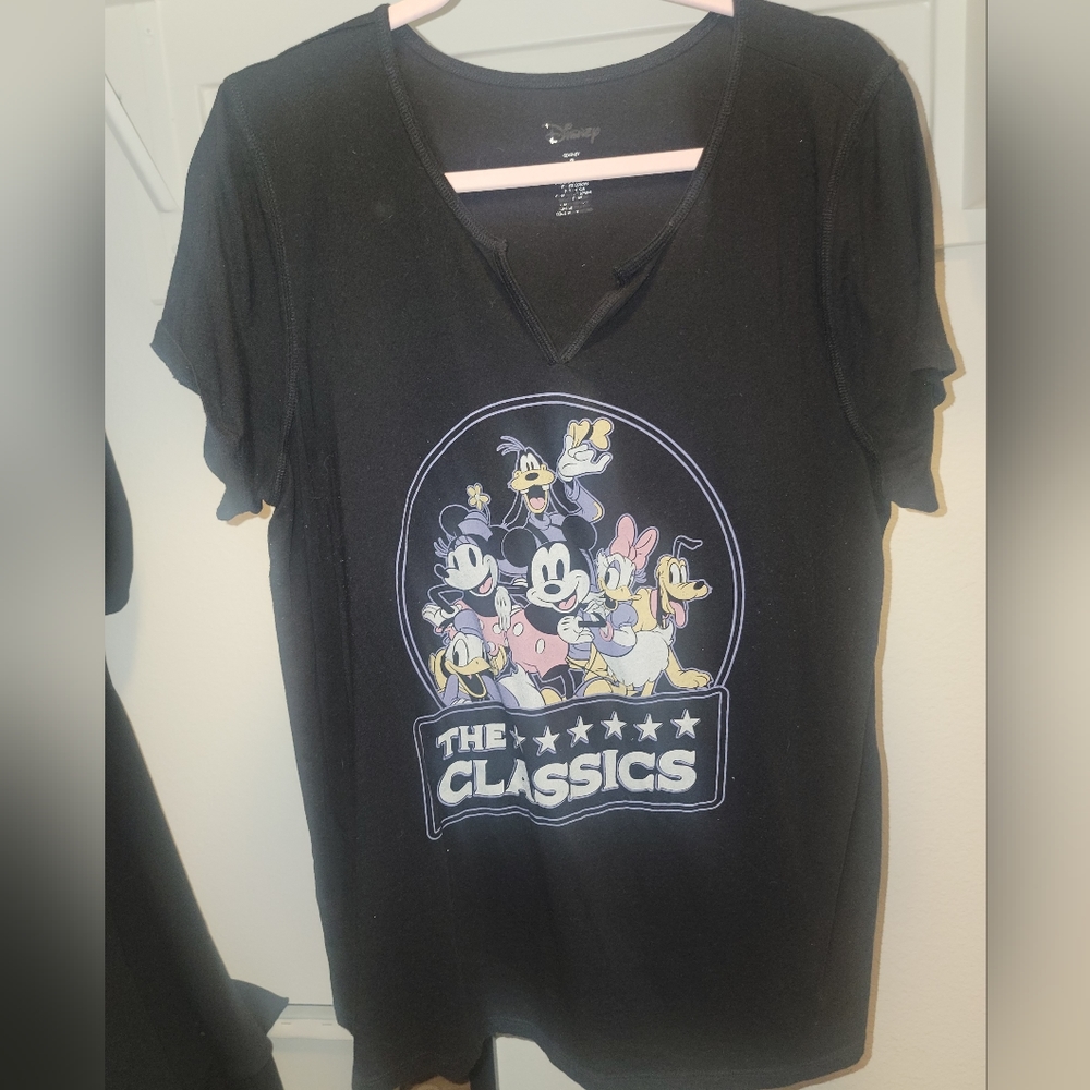 Disney tee